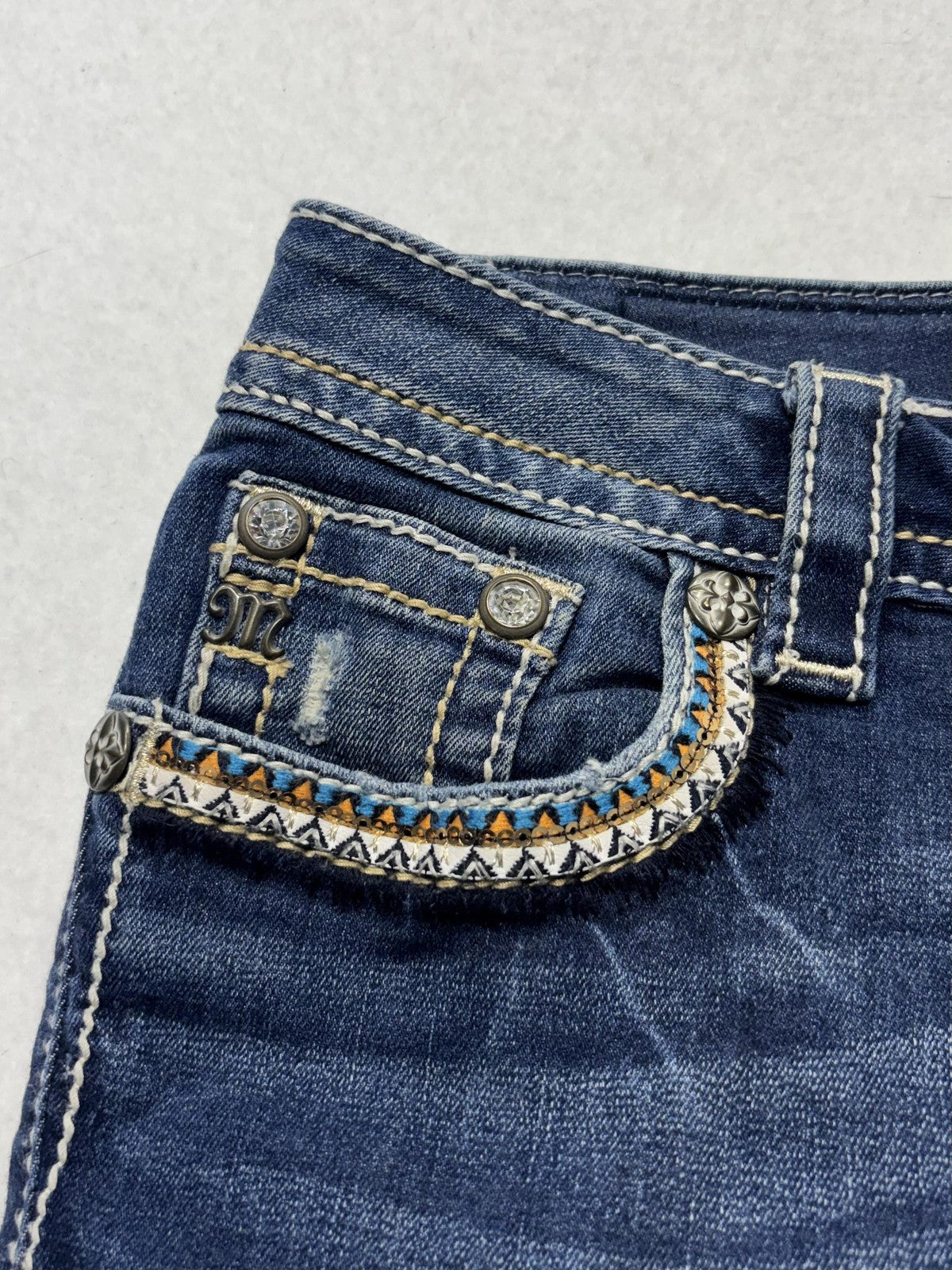 Miss Me Jeans Womens 27 Blue Wash Low Rise Signature Capri Embellished 27x21