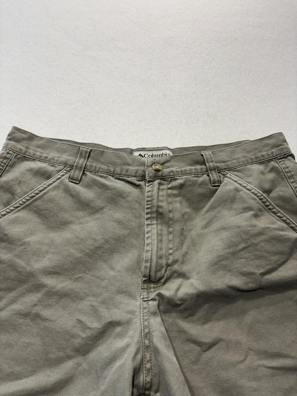 Vintage Columbia Shorts Womens 12 Green Twill Chino 6 Inseam Hiking Casual