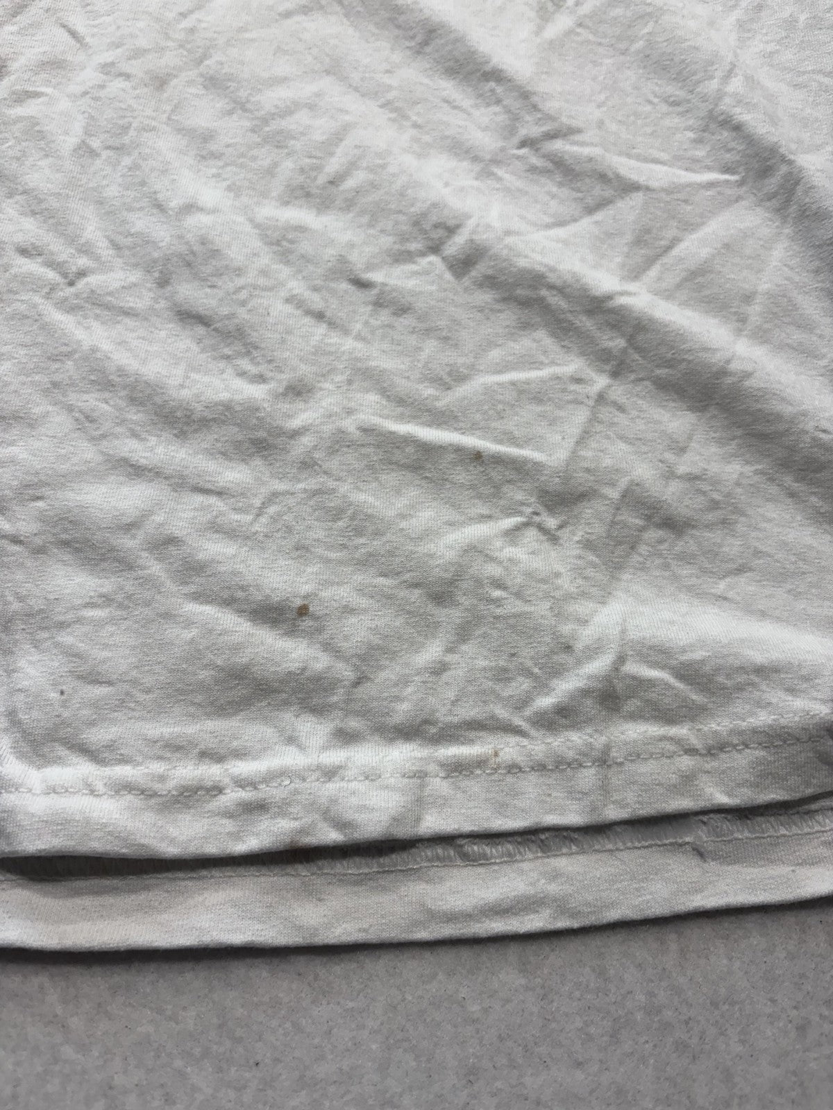 Never II Land Shirt Mens Medium White Falling Gravity Graphic Long Sleeve