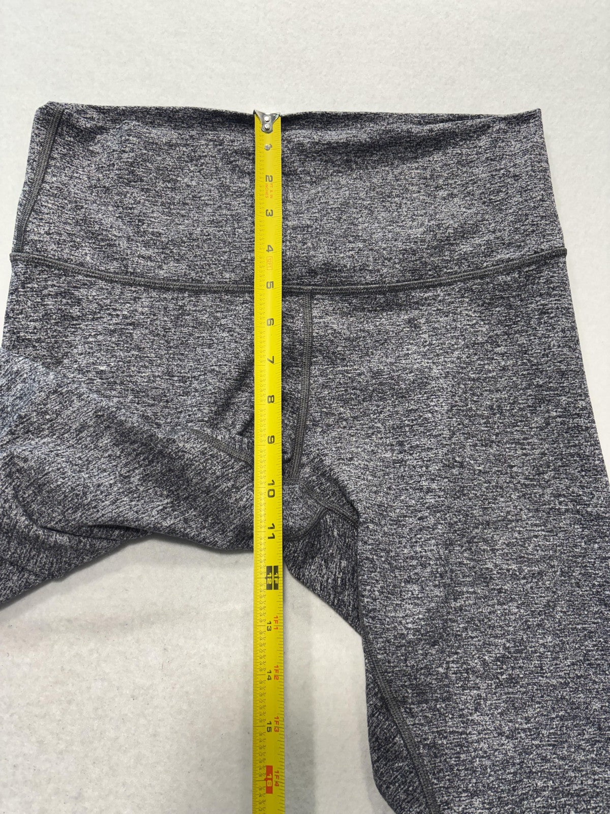 Lululemon Leggings Womens 10 Gray High Rise 25" Inseam Ankle Yoga Stretch Active