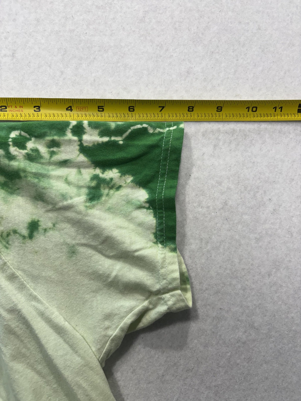 Buc-ee's Shirt Mens Medium Green Tie Dye The Paddy St Patricks Day Graphic Tee