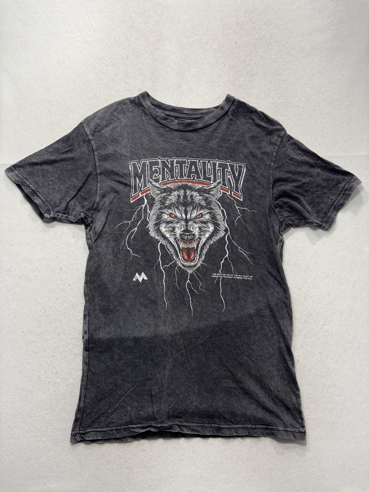 Mentality Shirt Mens Medium Gray Wolf Lightning Graphic Tee Motivational Quote