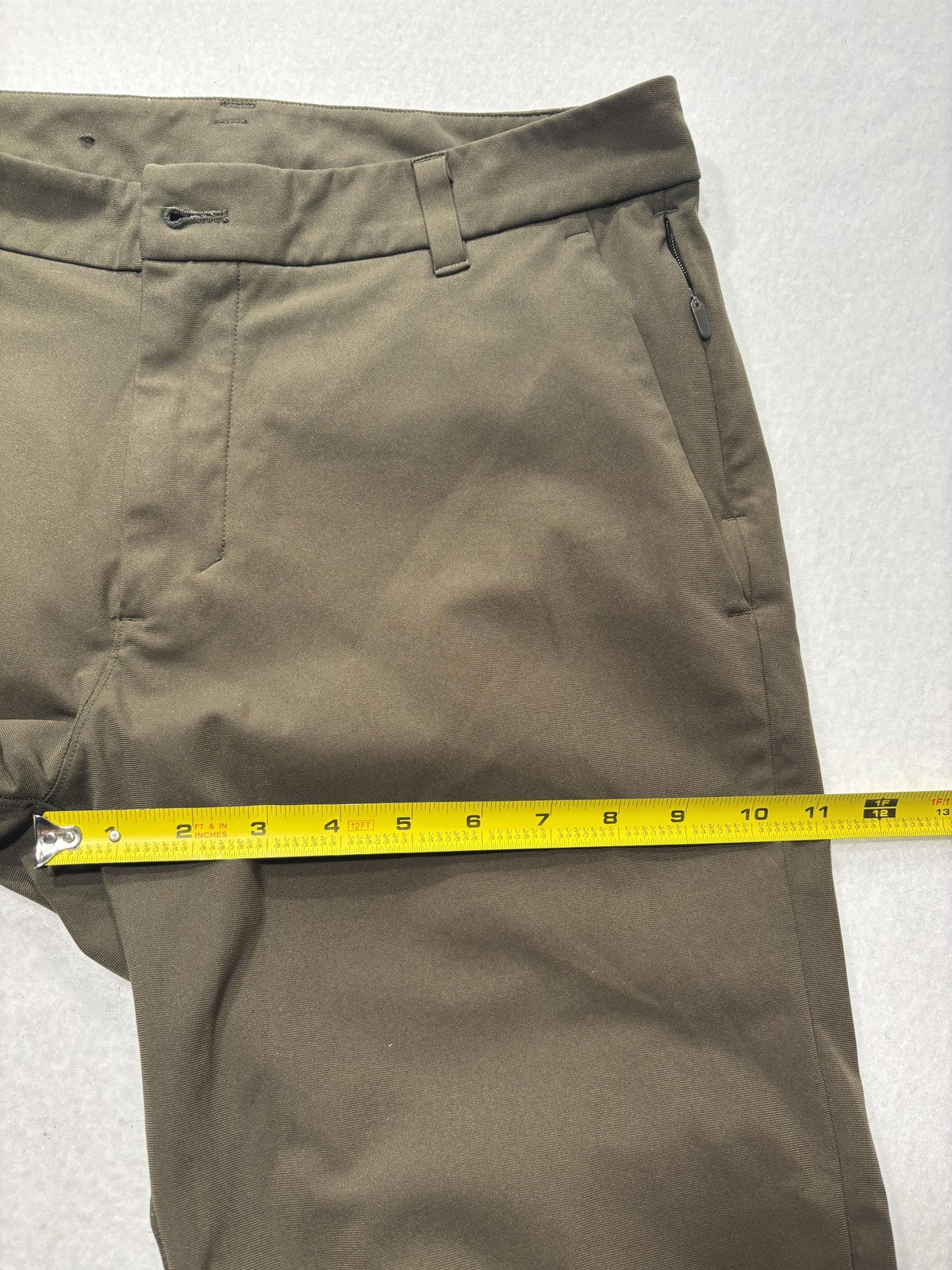 Lululemon Mens Chino Pants 31x32 Green Slim Straight Stretch Casual LM5AEYS