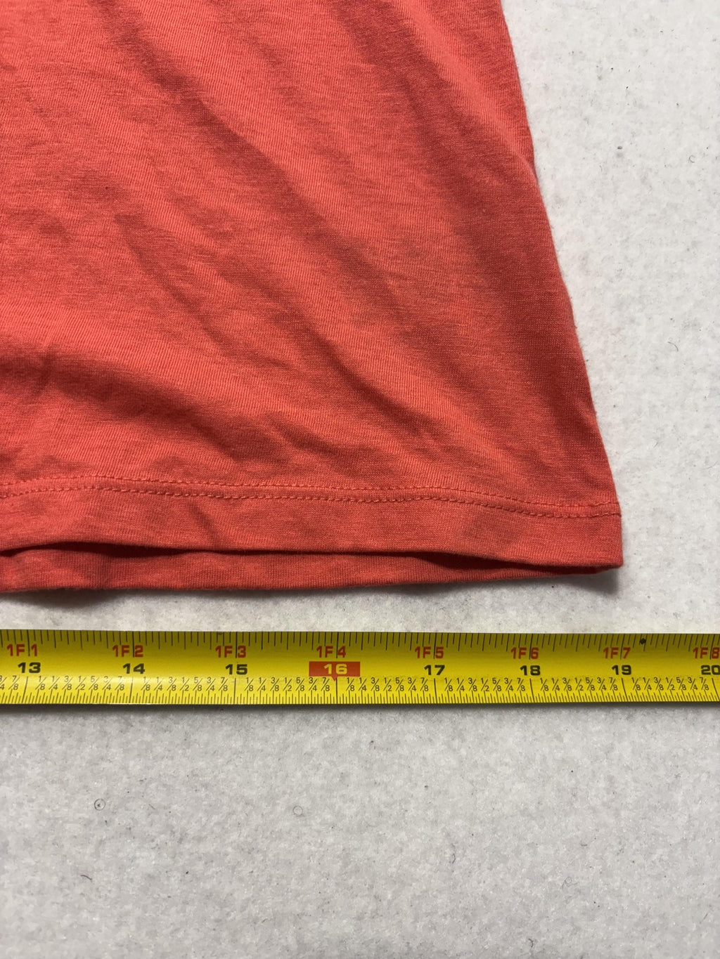 Columbia Shirt Womens Medium Orange Scoop Neck Short Sleeve Graphic Logo Tee