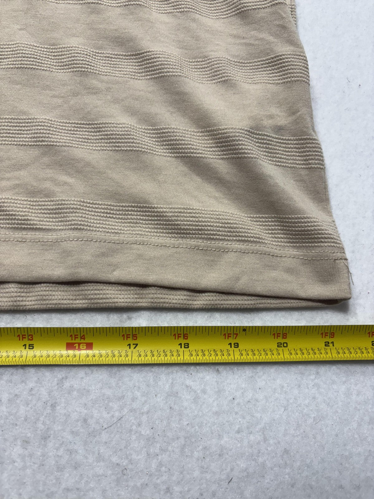 Michael Kors Shirt Mens Large Beige Textured Stripe Crew Neck Short Sleeve Tee
