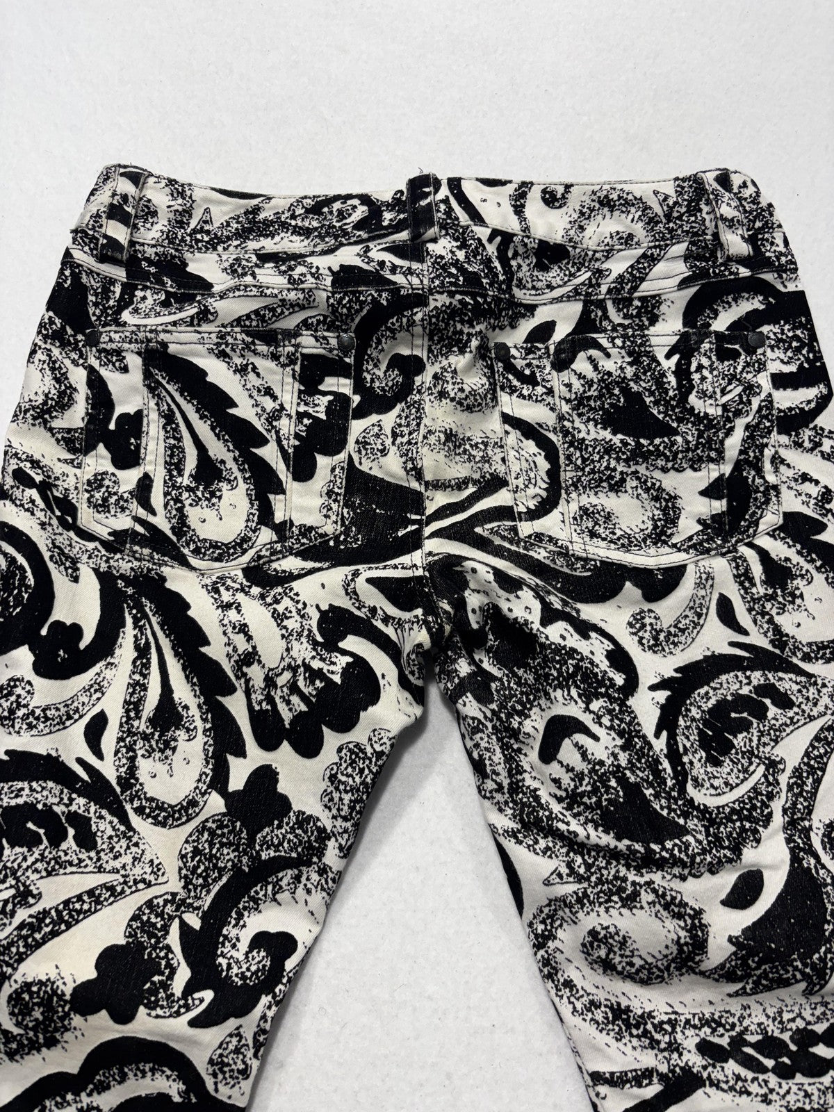 Alice + Olivia Jeans Womens 30 Black Paisley Mid Rise Cropped Slim Denim 30x24