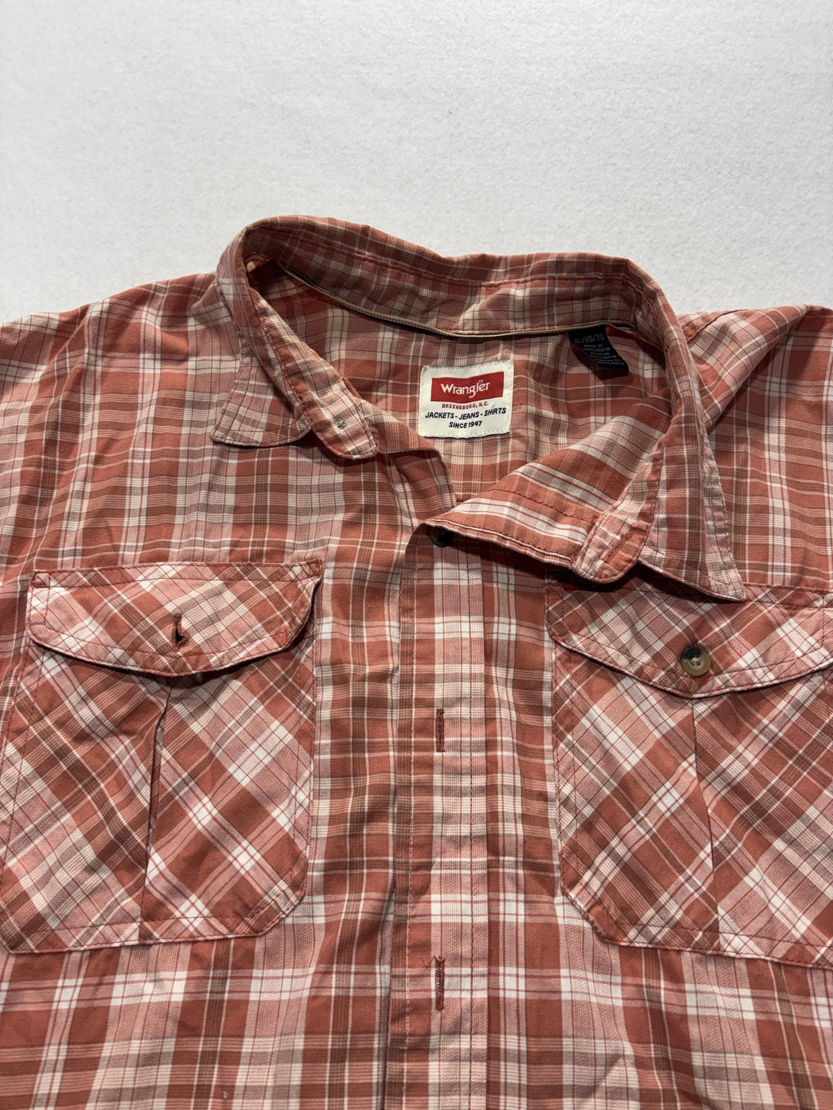 Wrangler Shirt Mens XL Orange Plaid Short Sleeve Button Up Casual Pockets