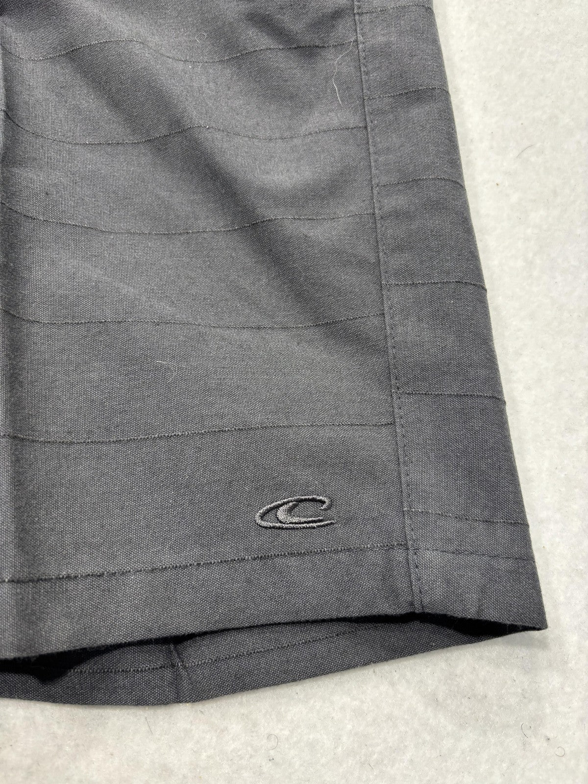 O'Neill Chino Shorts Mens 34 Gray 9" Inseam Striped Stretch Casual Travel