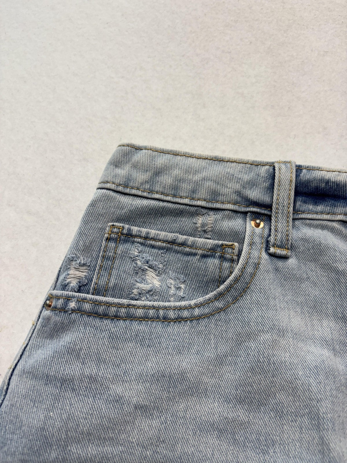 Wild Fable Shorts Womens 8 Blue Highest Rise Cutoff Denim Distressed Raw Hem