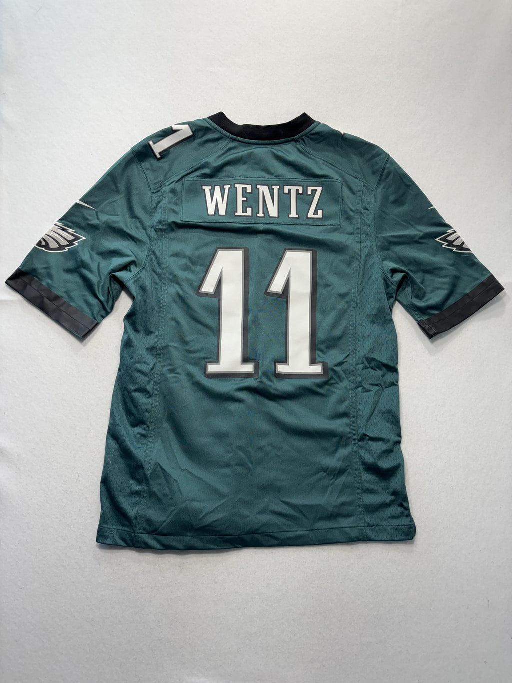 Philadelphia Eagles Jersey Mens Medium Green NFL Football Nike Carson Wentz 11