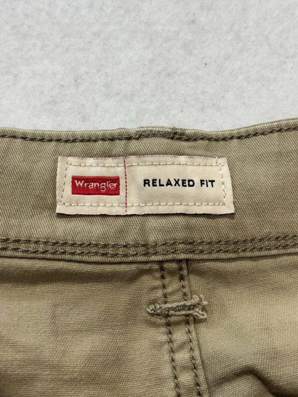 Wrangler Mens Relaxed Fit Cargo Shorts 40 Beige Canvas Stretch Hiking 11231492f