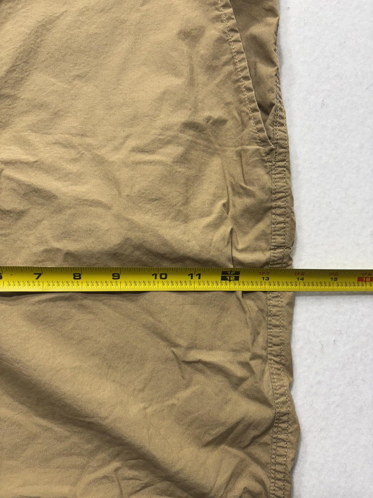 Columbia Chino Shorts Mens 40 Beige 9" Inseam Lightweight Canvas Casual Outdoor