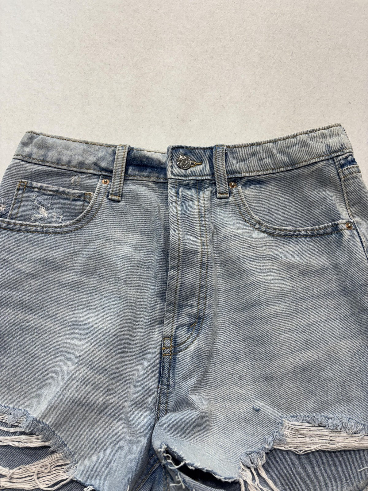 Wild Fable Shorts Womens 8 Blue Highest Rise Cutoff Denim Distressed Raw Hem