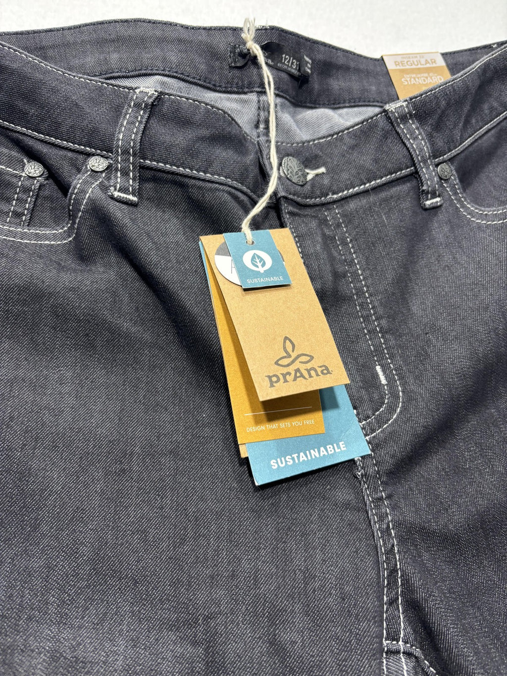 PrAna Jeans Womens 12 Gray Dark Wash Straight Leg Mid Rise Stretch 33x32