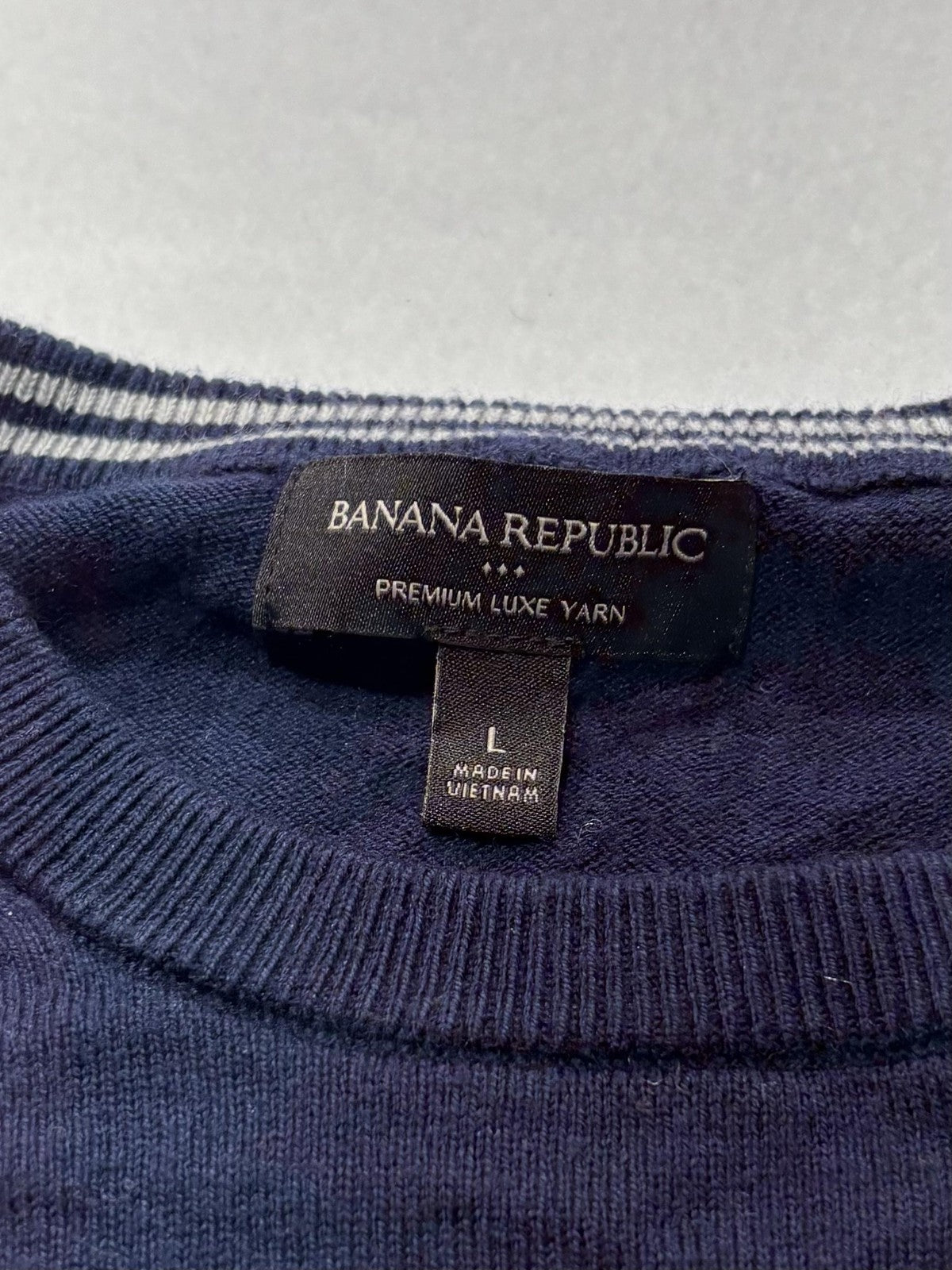 Banana Republic Sweater Mens Large Blue Gray Striped Crew Neck Knit Pullover