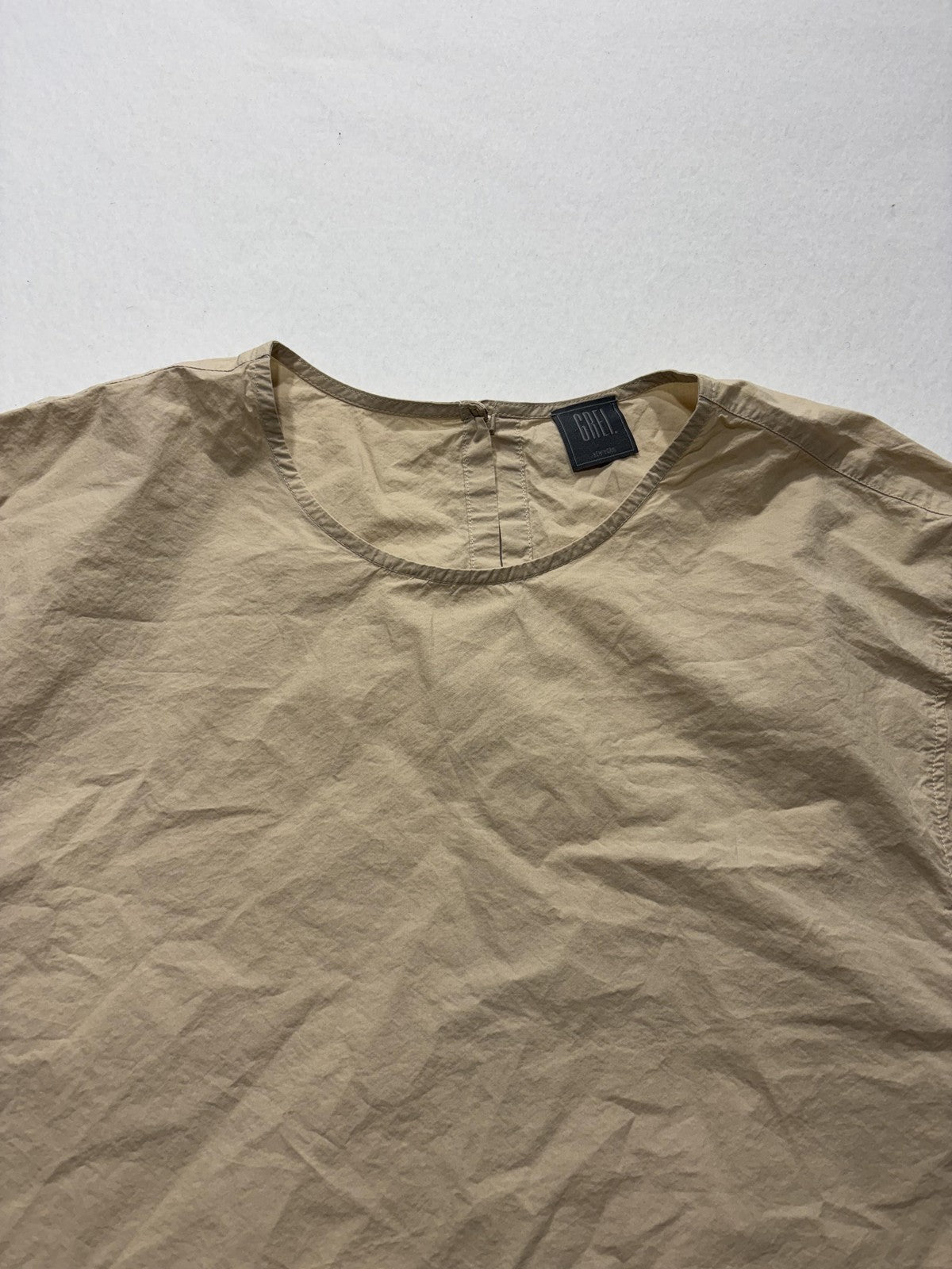 GREI. Blouse Womens 2 Beige Round Neck Short Balloon Sleeve Cotton Relaxed Top