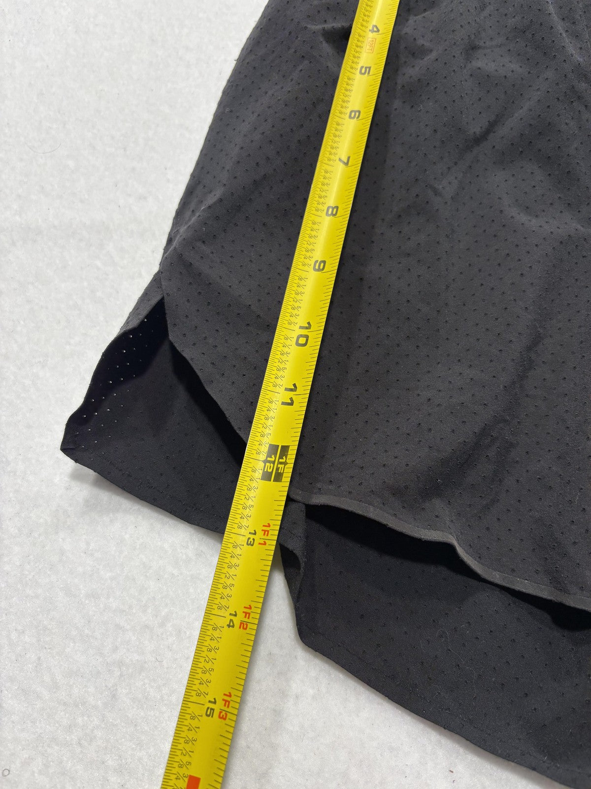 Lululemon Shorts Mens Small Black 7" Inseam Running Lightweight Lined Athletic