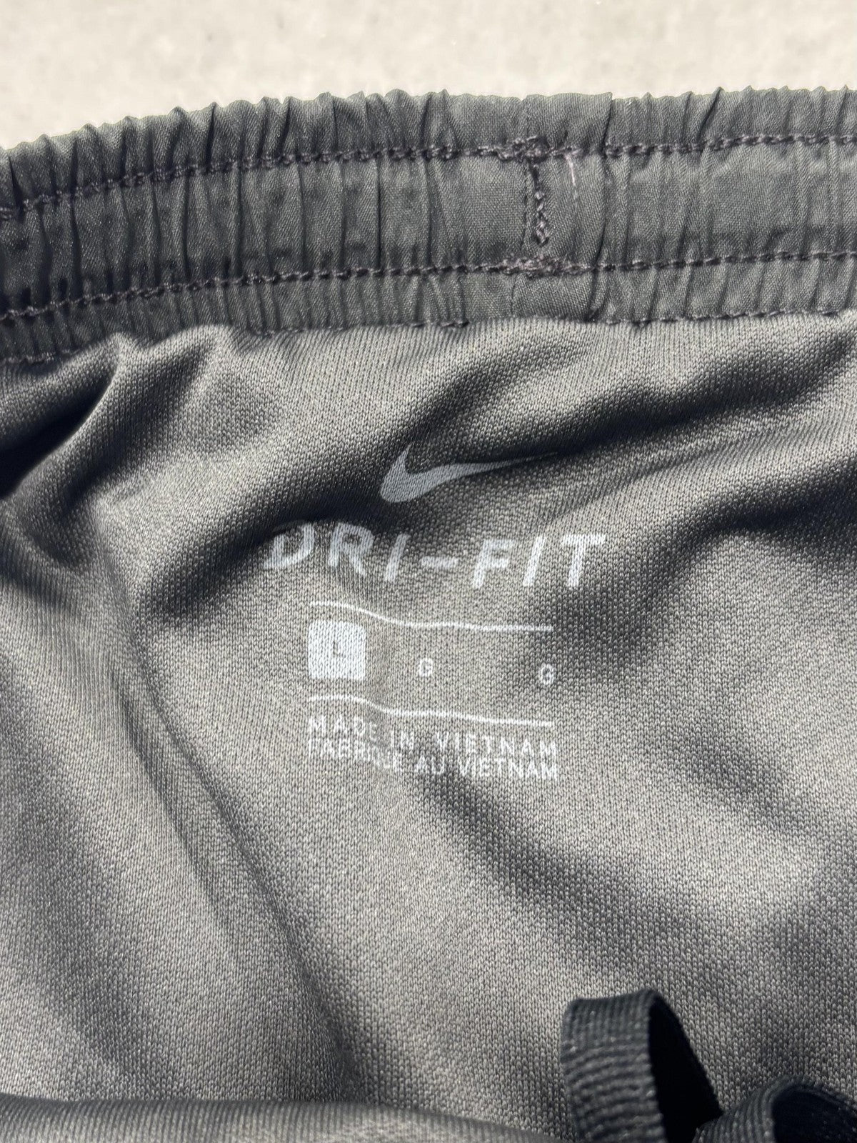 Nike Shorts Mens Large Gray Dri-FIT 7" Inseam Running Quick Dry Lightweight