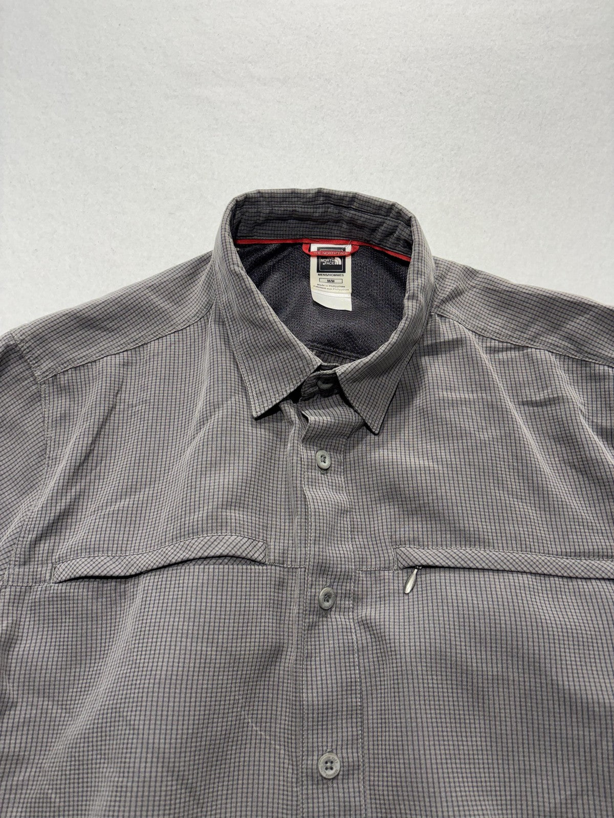 The North Face Shirt Mens Medium Gray Check Short Sleeve Button Up Hiking Casual