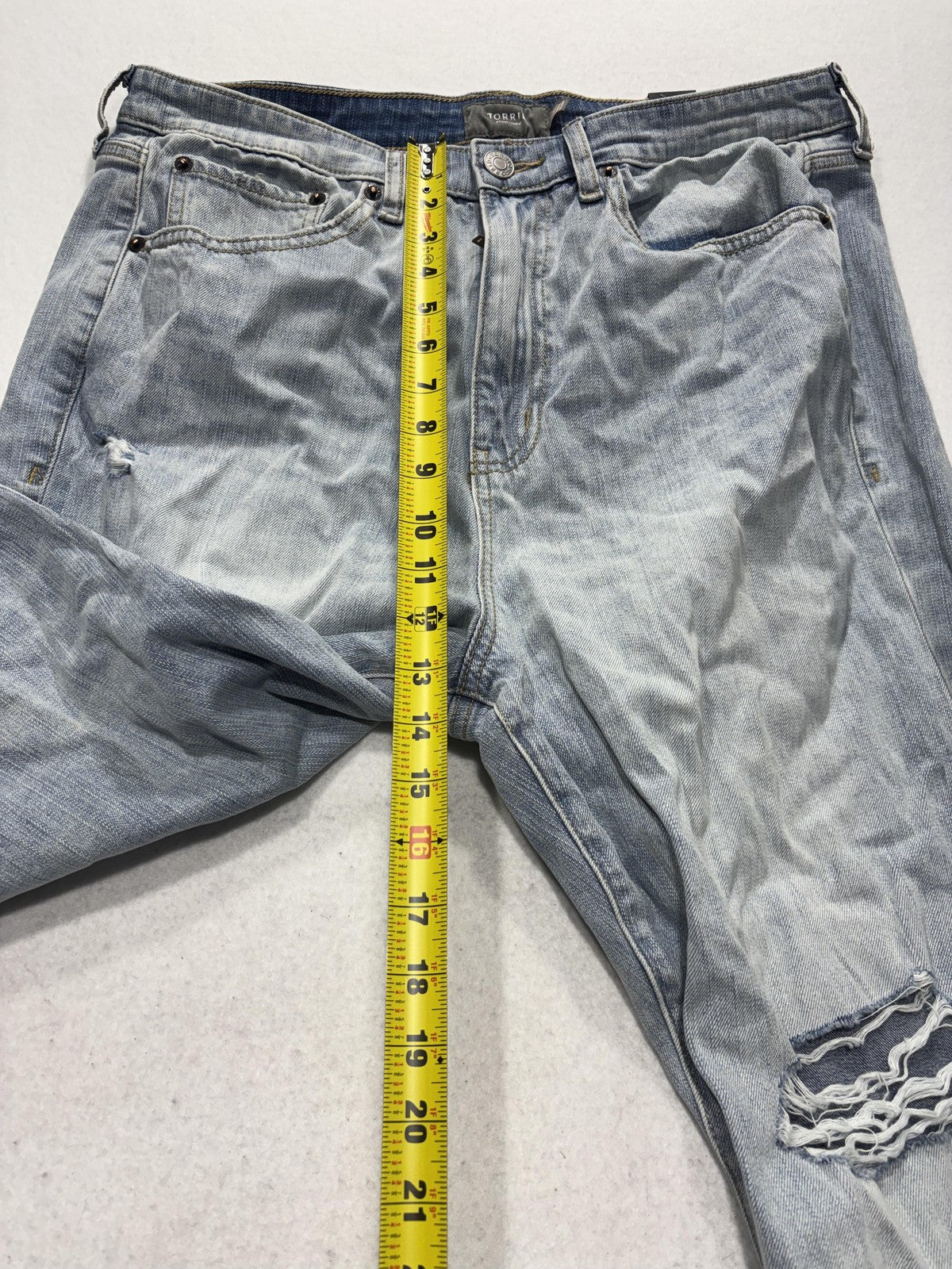 Torrid Jeans Womens 14 Plus Blue Light Wash High Rise Straight Distressed 36x30