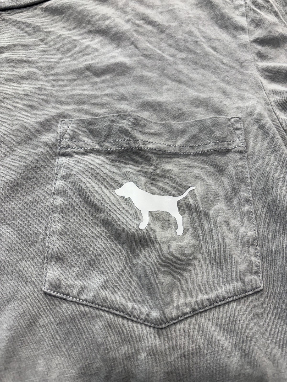 PINK Victoria's Secret Shirt Womens S Gray Pocket Dog Logo Tee Summer Casual