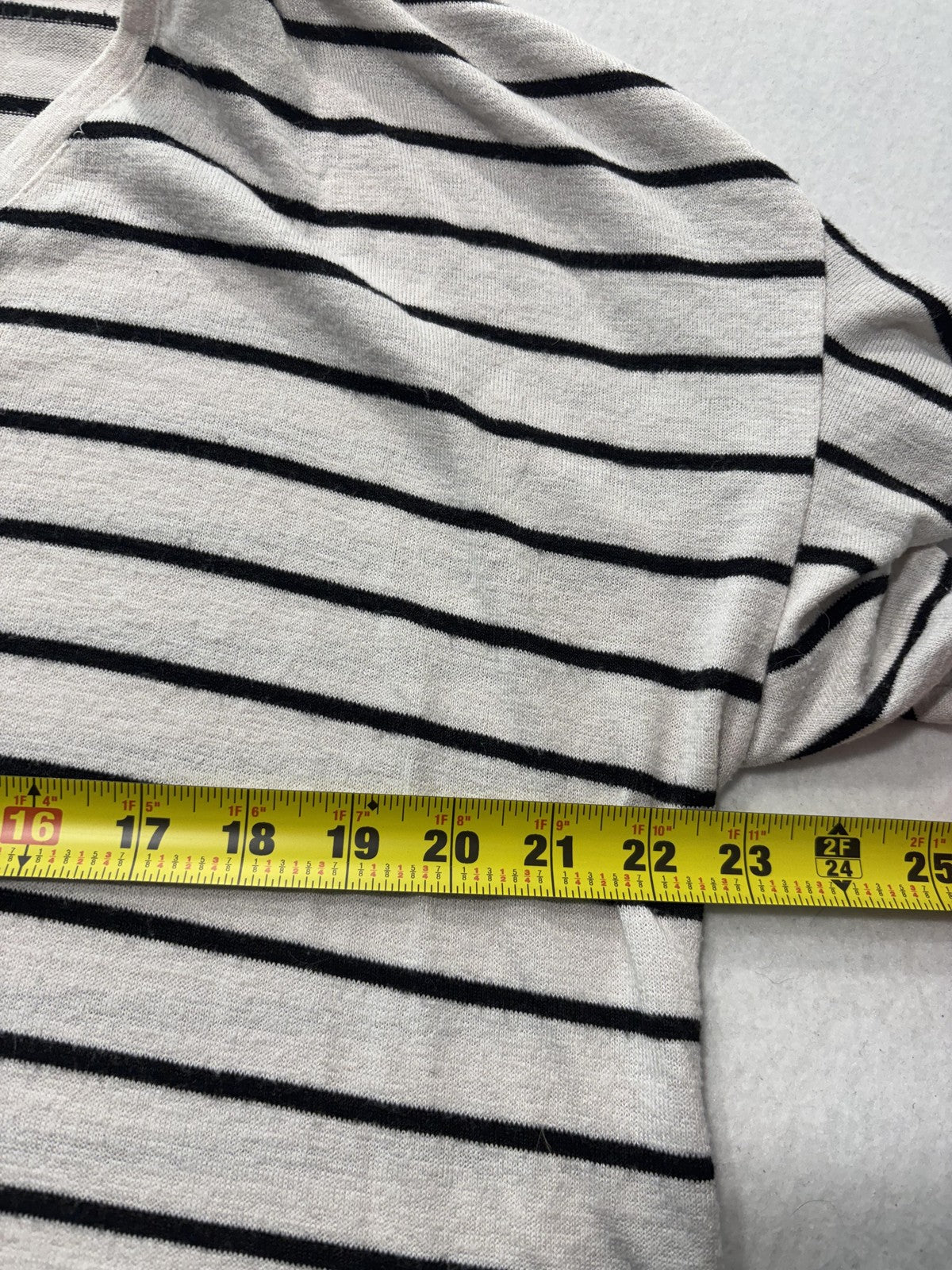 A New Day Shirt Womens 2XL White Black Striped V Neck Flutter Sleeve Tee Casual