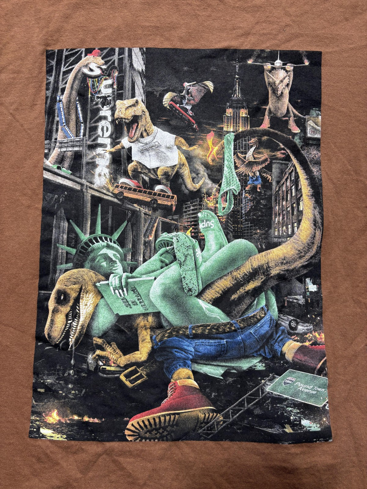 Supreme Shirt Mens XL Brown Dinosaur Statue Of Liberty Graphic Tee City