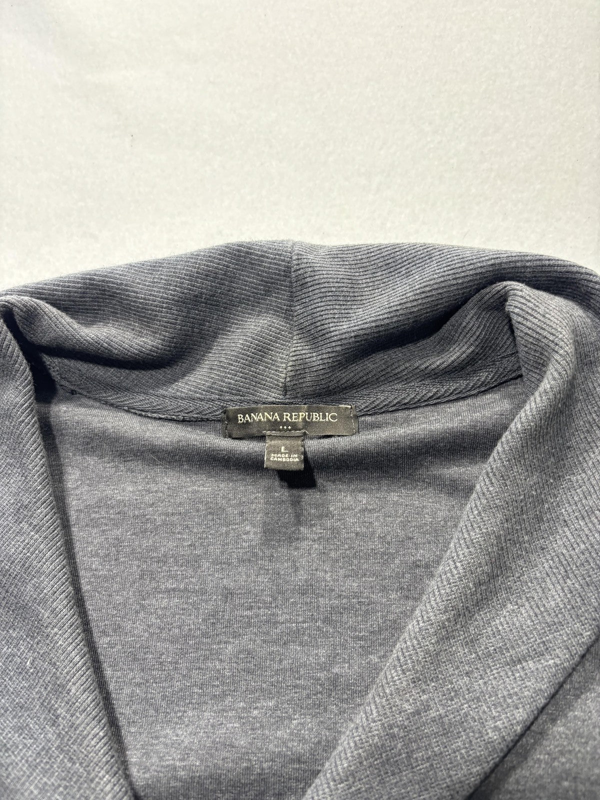 Banana Republic Sweatshirt Mens Large Gray Shawl Collar Henley Pockets Pullover