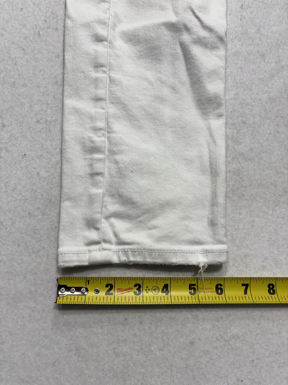 American Eagle Mom Straight Jeans Womens 0 White High Rise Distressed 28x29