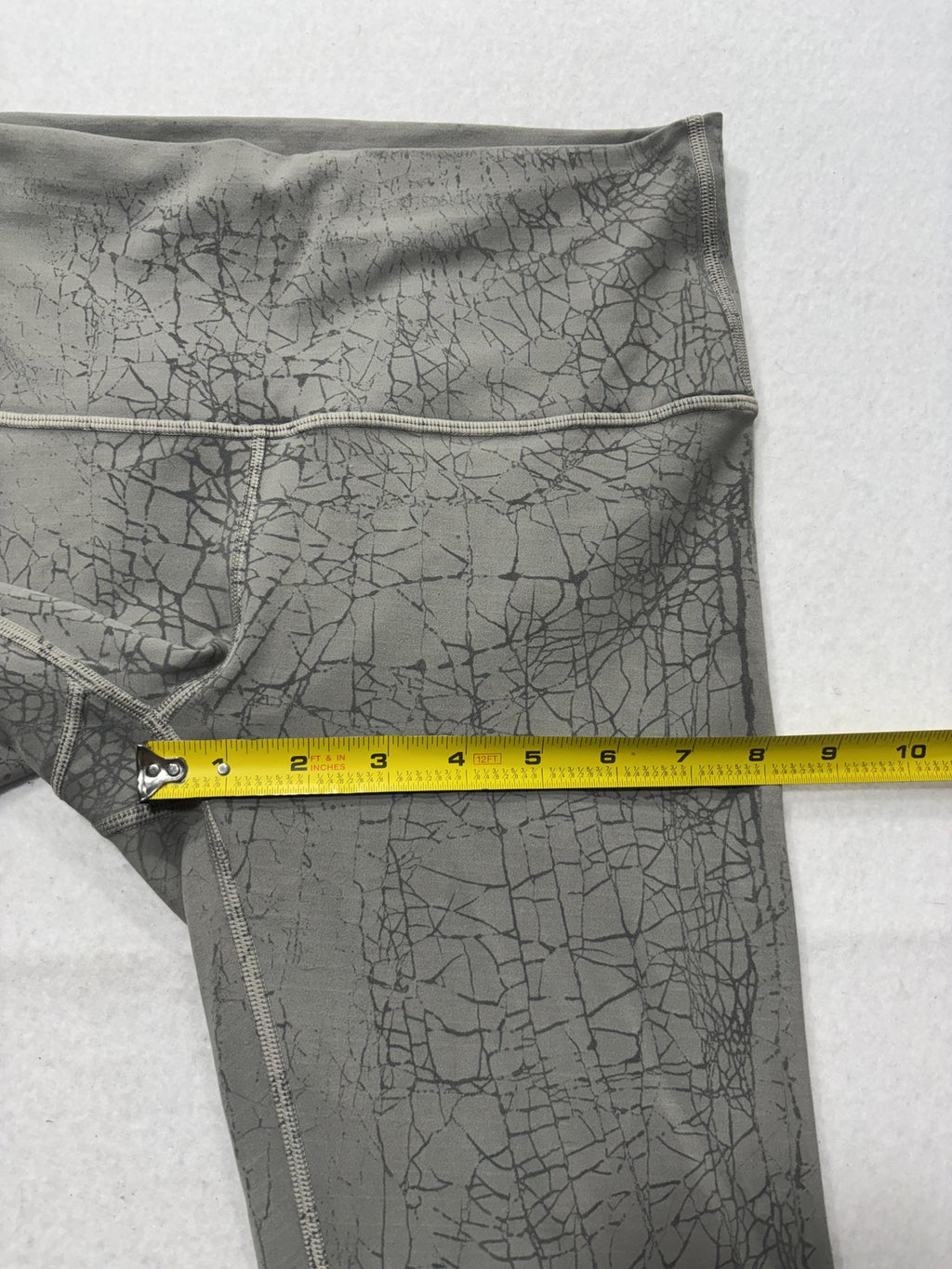 Lululemon Leggings Womens 6 Gray High Rise 27.5" Inseam Ankle Yoga Stretch Knit
