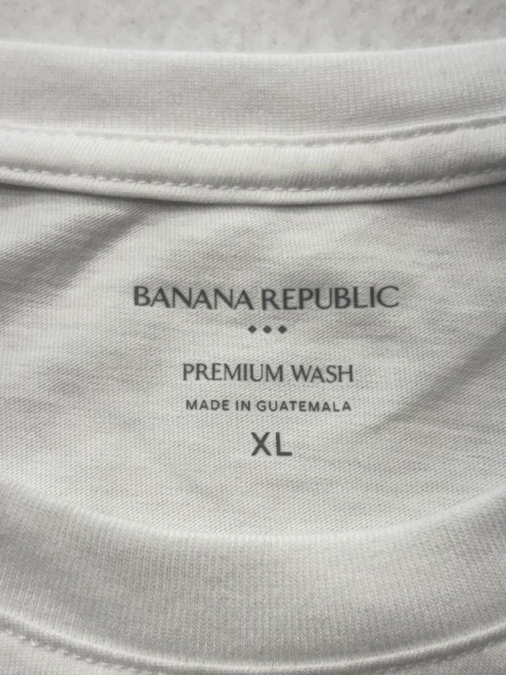 Banana Republic Shirt Mens XL White Premium Wash Crew Neck Short Sleeve Tee