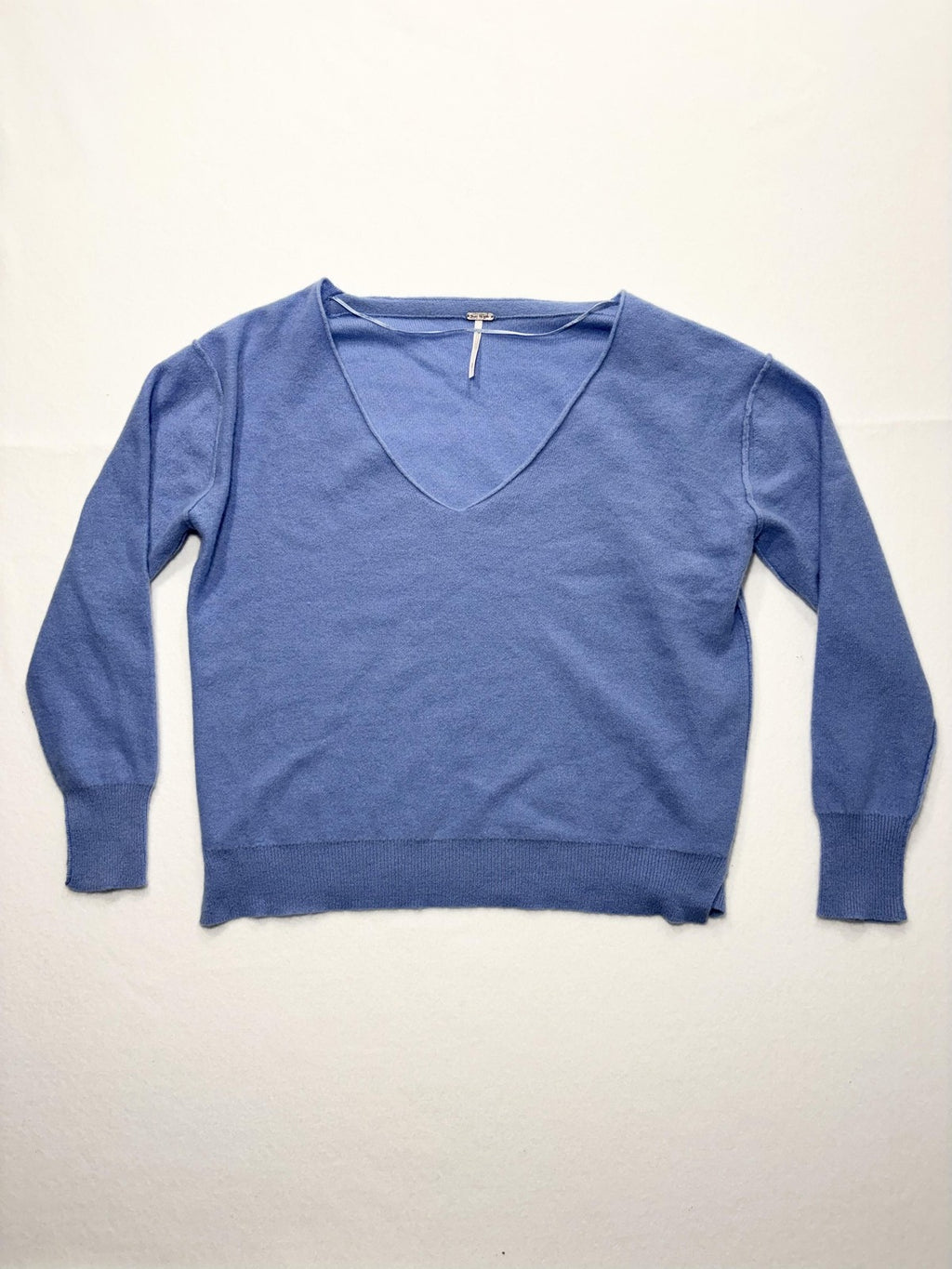 Free People Sweater Womens S Blue V Neck Lightweight Knit Pullover Raglan Casual